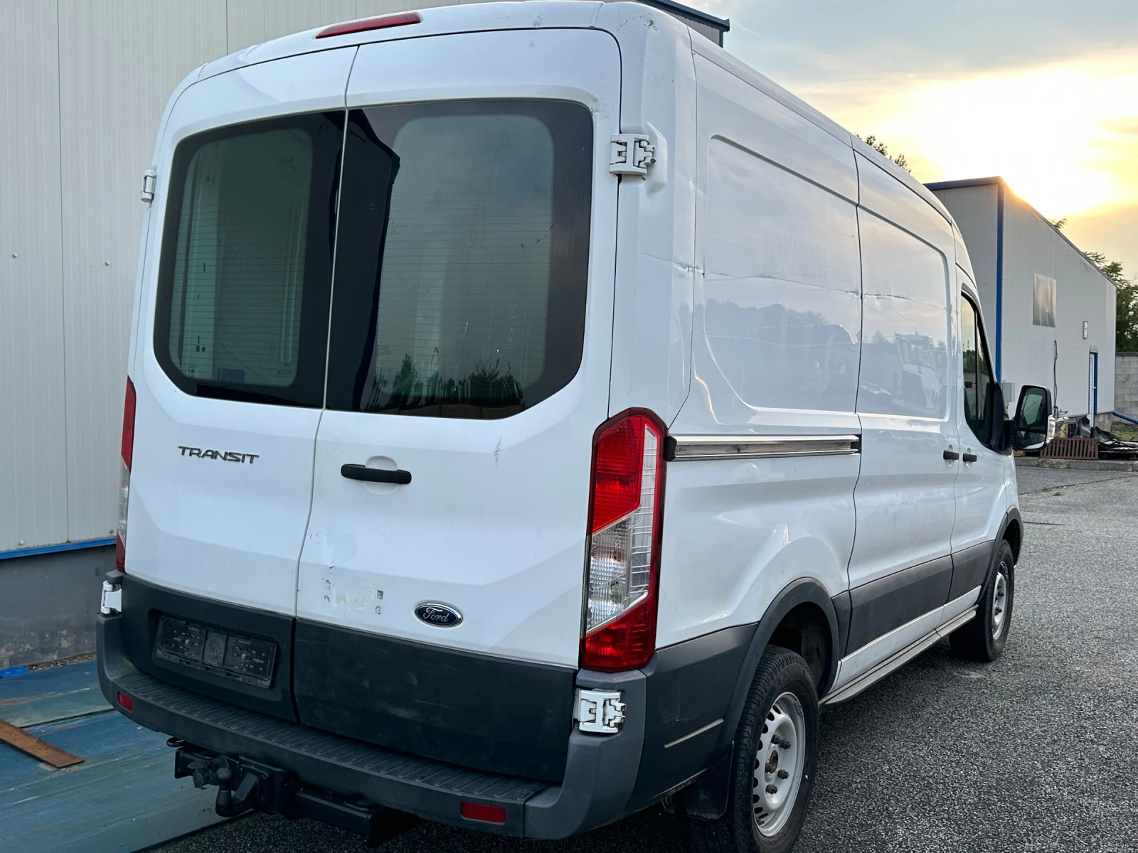 Ford Transit 350M  ШВЕЙЦАРИЯ - изображение 4