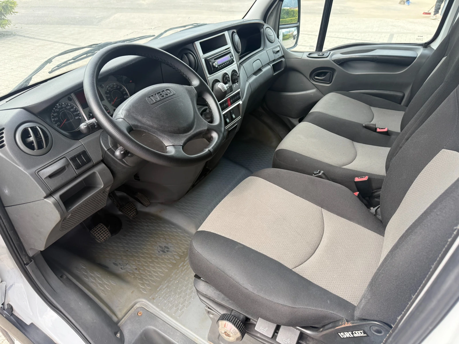 Iveco Daily 35C15 3.0HPI 3.5т. Хладилен - за сладолед Клима , снимка 13 - Бусове и автобуси - 55395287