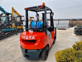 Мотокар Toyota 2.5 тона / ГАЗ / ПЕРФЕКТЕН !, снимка 5