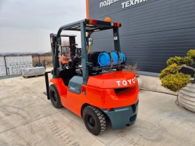 Мотокар Toyota 2.5 тона / ГАЗ / ПЕРФЕКТЕН !, снимка 3
