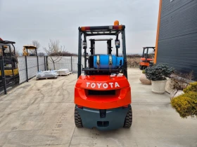 Мотокар Toyota 2.5 тона / ГАЗ / ПЕРФЕКТЕН !, снимка 4