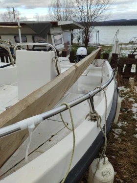 Лодка Собствено производство Delfin 4.5, снимка 4 - Воден транспорт - 53105241