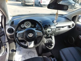 Mazda 2 1.5i, снимка 11