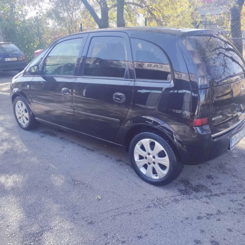 Opel Meriva 1.7cdti, снимка 5 - Автомобили и джипове - 46947694