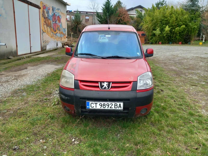 Peugeot Partner, снимка 10 - Автомобили и джипове - 47329655