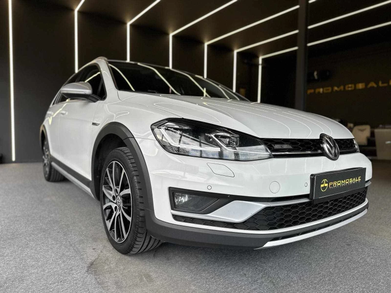 VW Golf DSG* ALLTRACK* 184hp, снимка 1 - Автомобили и джипове - 48069055