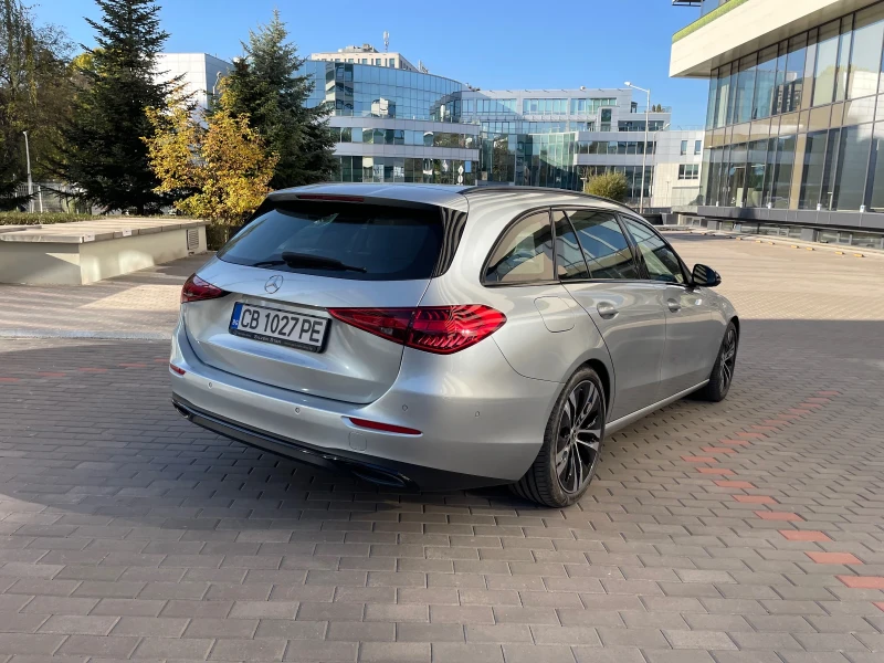 Mercedes-Benz C 220 Пълна сервизна история/Памет/Кожа, снимка 4 - Автомобили и джипове - 48325216