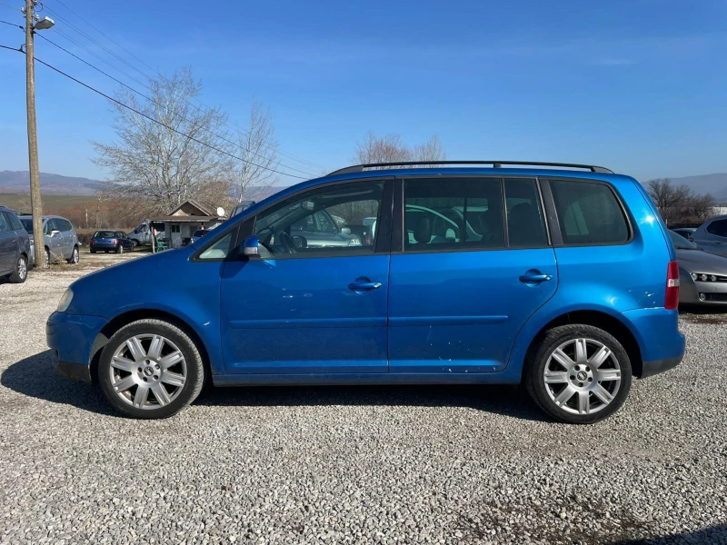 VW Touran, снимка 3 - Автомобили и джипове - 49034249