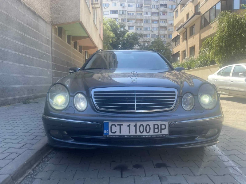 Mercedes-Benz E 320 7G tronic УНИКАТ, снимка 9 - Автомобили и джипове - 51512078