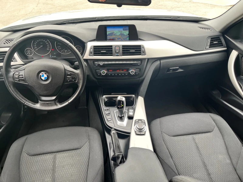 BMW 320 2.0d Бяла Перла= Навигация= Автоматик= Лед Фарове!, снимка 10 - Автомобили и джипове - 53376920