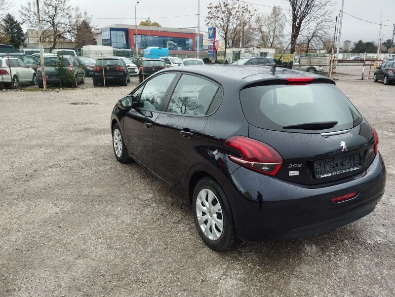Peugeot 208 1.2i euro6, снимка 7 - Автомобили и джипове - 52555419