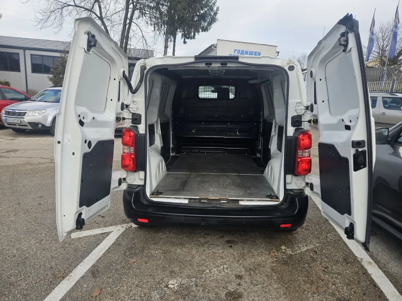 Toyota Proace City 2.0 150к.с, снимка 12 - Автомобили и джипове - 53022287