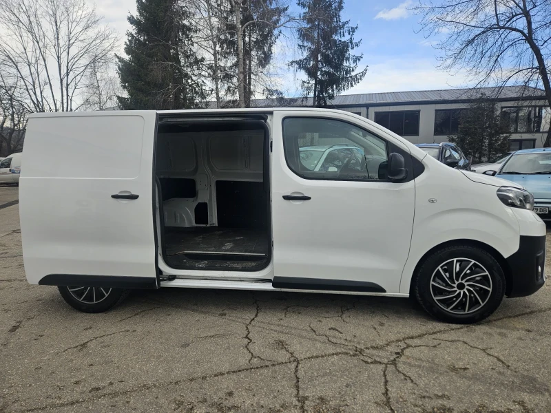 Toyota Proace City 2.0 150к.с, снимка 11 - Автомобили и джипове - 53022287