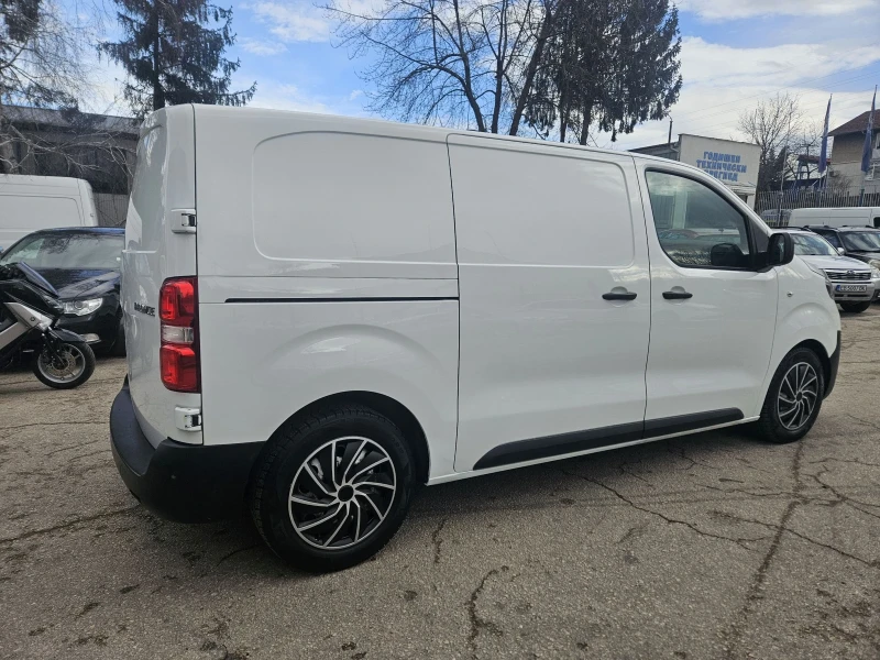 Toyota Proace City 2.0 150к.с, снимка 5 - Автомобили и джипове - 53022287