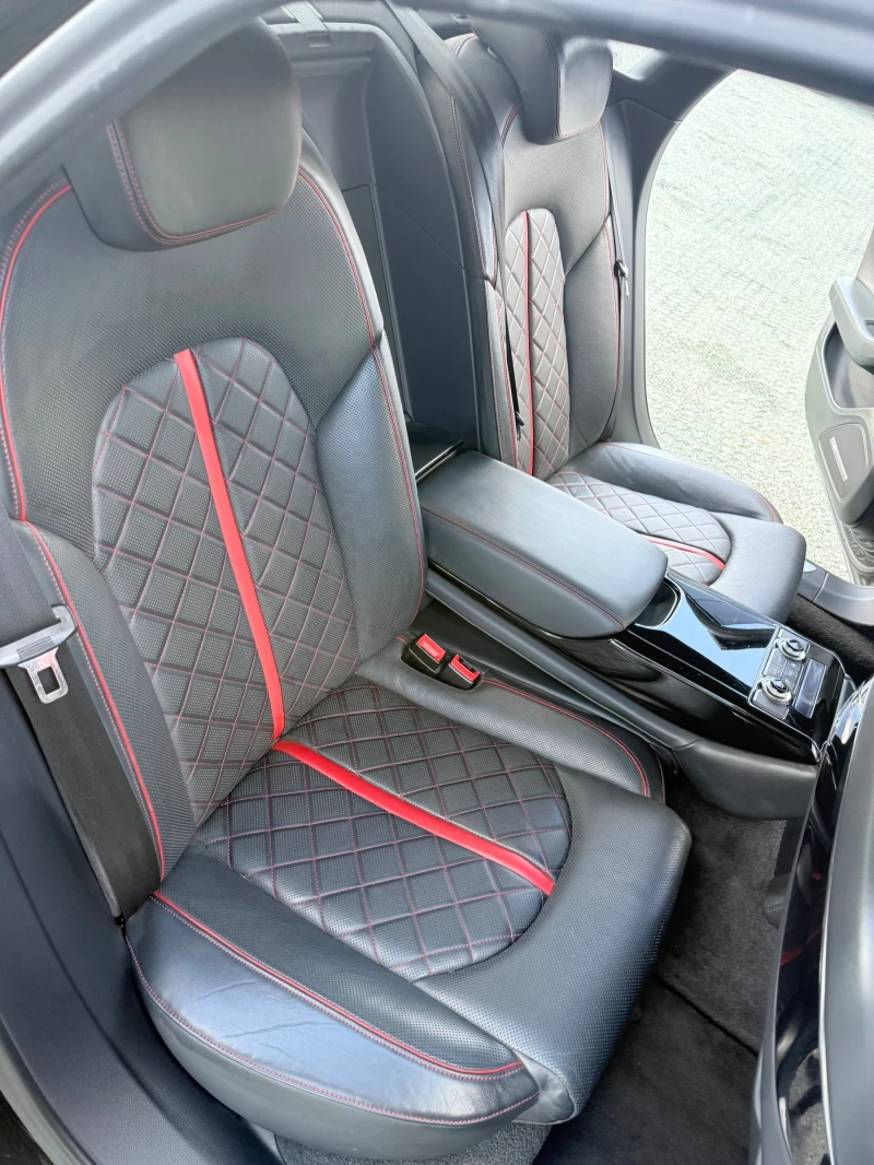 Audi A8 4.2TDI S.line, снимка 12 - Автомобили и джипове - 53468632