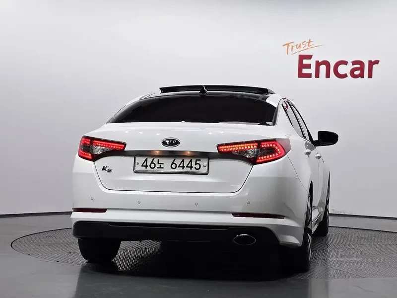 Kia K5 2.0 Noblesse, снимка 4 - Автомобили и джипове - 55847435