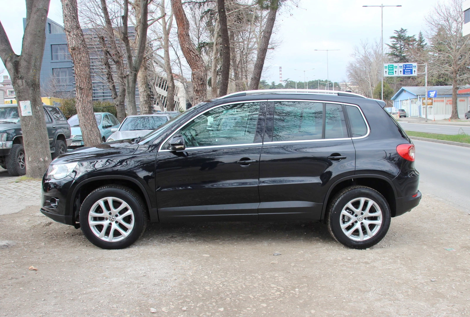 VW Tiguan 2.0 TDI  4MOTION  РЕГИСТРИРАН    - изображение 8