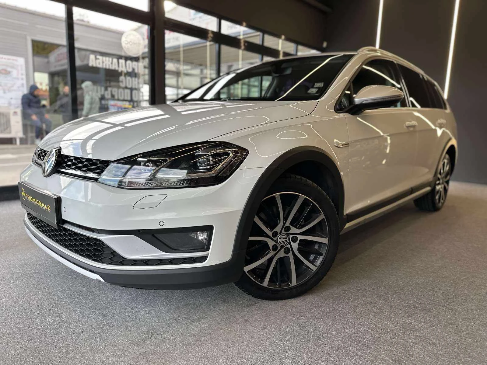 VW Golf DSG* ALLTRACK* 184hp - изображение 2