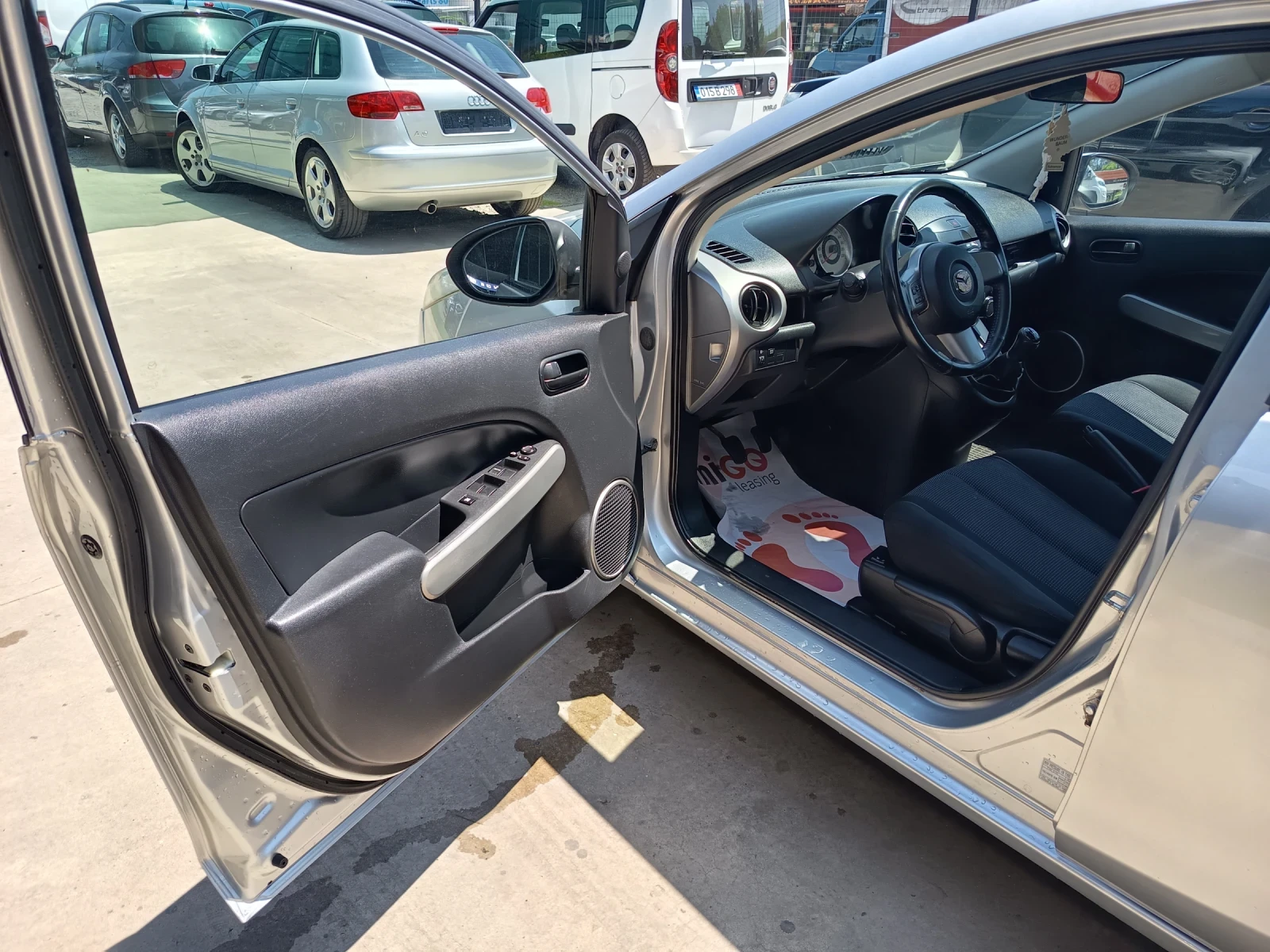 Mazda 2 1.5i - изображение 9