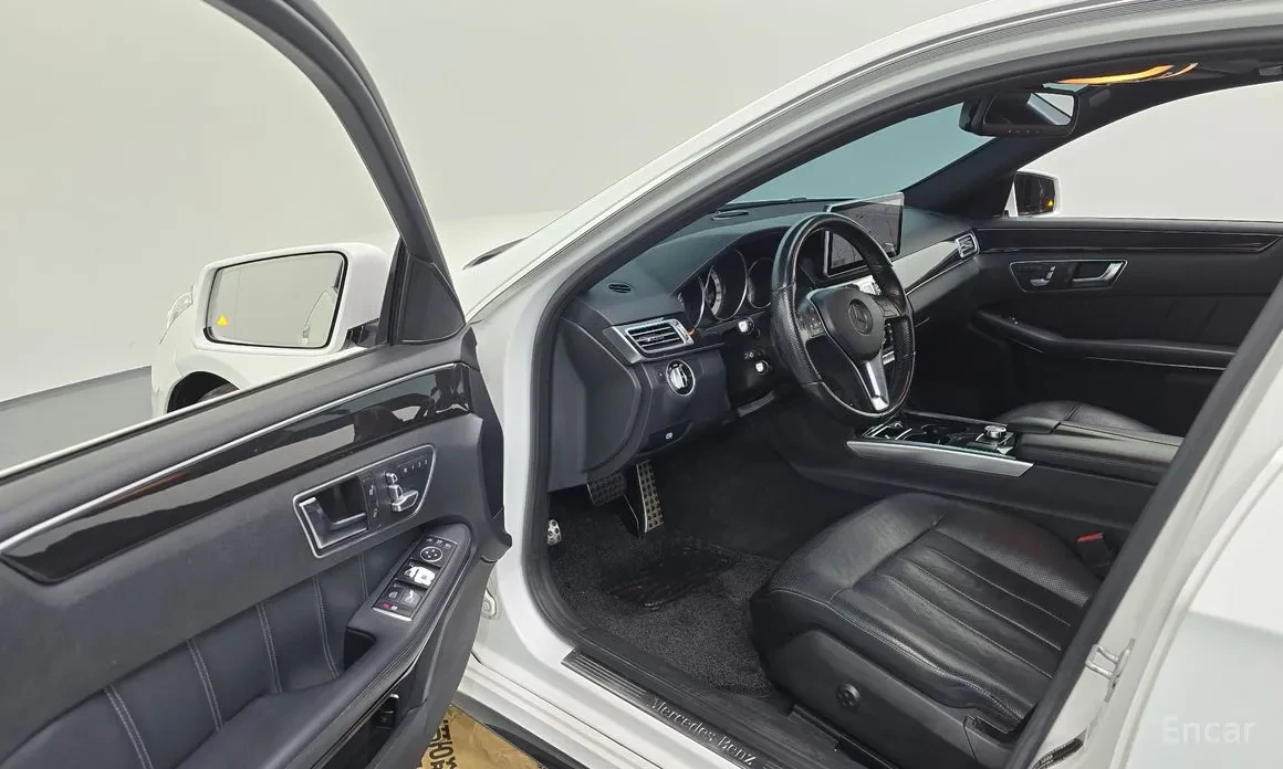 Mercedes-Benz E 350 4MATIC | ЕКСТРОВА | ТОП ОФЕРТА - изображение 9