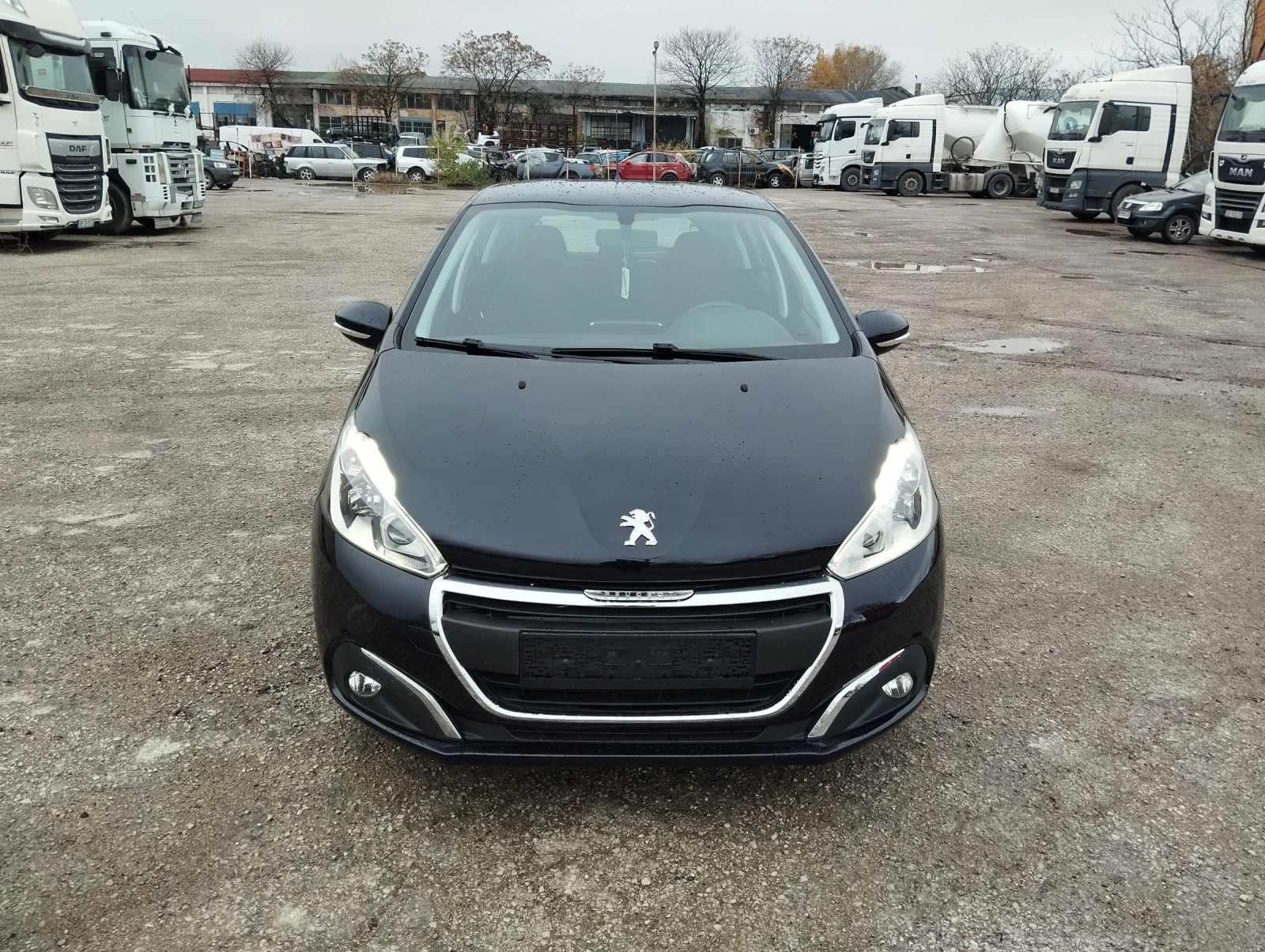 Peugeot 208 1.2i euro6 - изображение 3