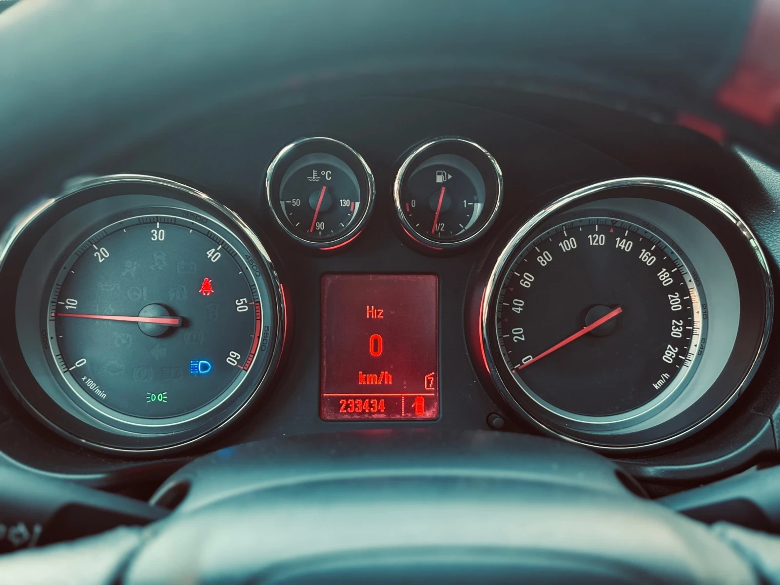 Opel Insignia Insignia Sport Tour 2.0CDTI 131hp Full | Mobile.bg � ����������� 12