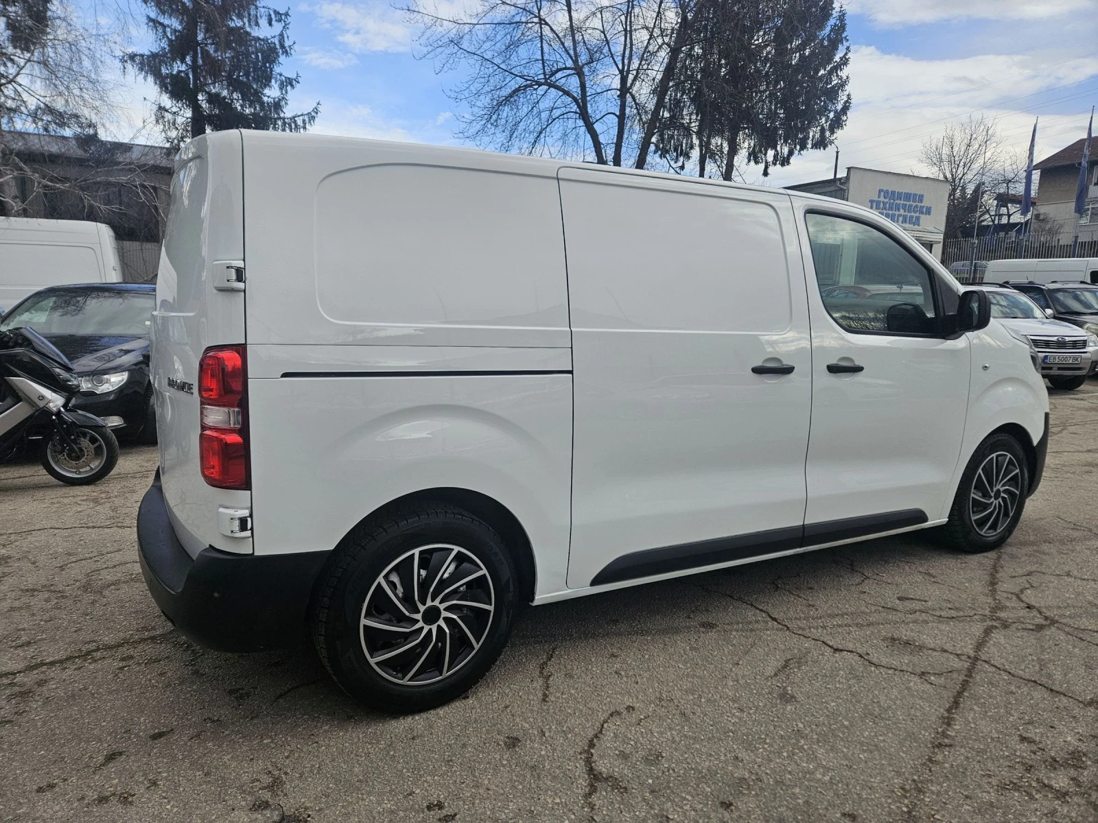 Toyota Proace City 2.0 150�.� | Mobile.bg � ����������� 5