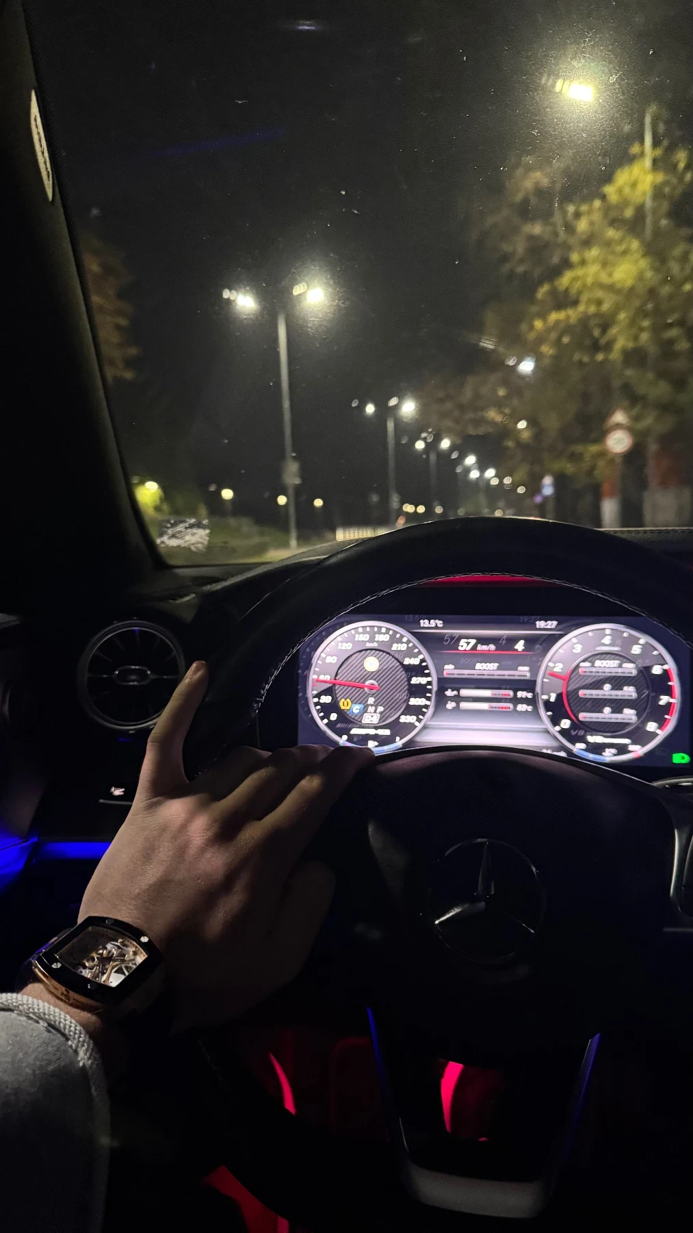 Mercedes-Benz E 220 HEADUP DISPLAY APPLE CARPLAY | Mobile.bg � ����������� 10