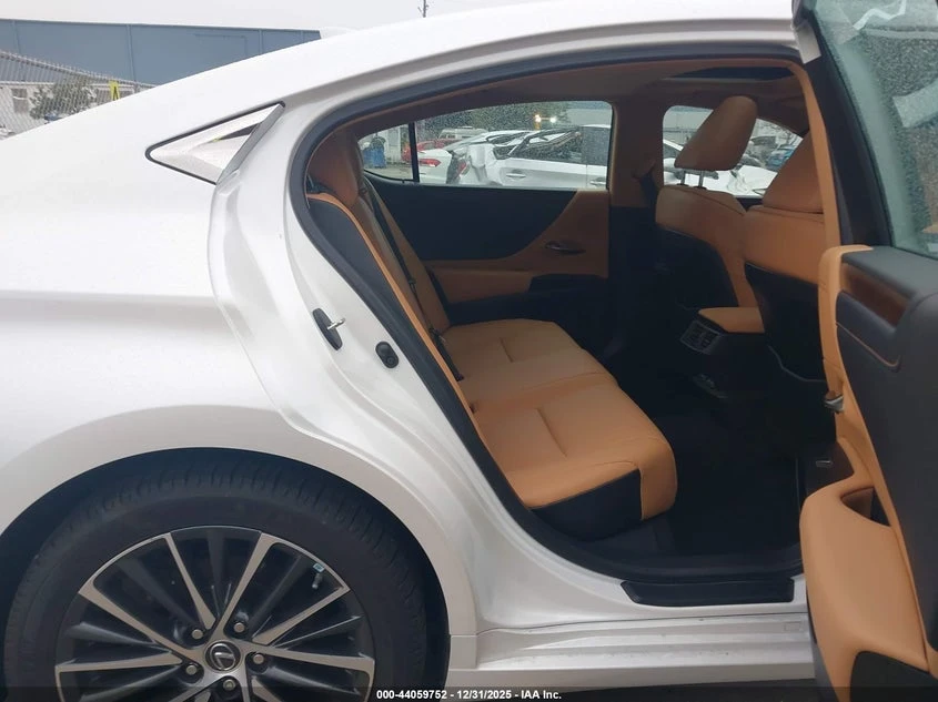 Lexus ES 350 3.5l | Mobile.bg � ����������� 8