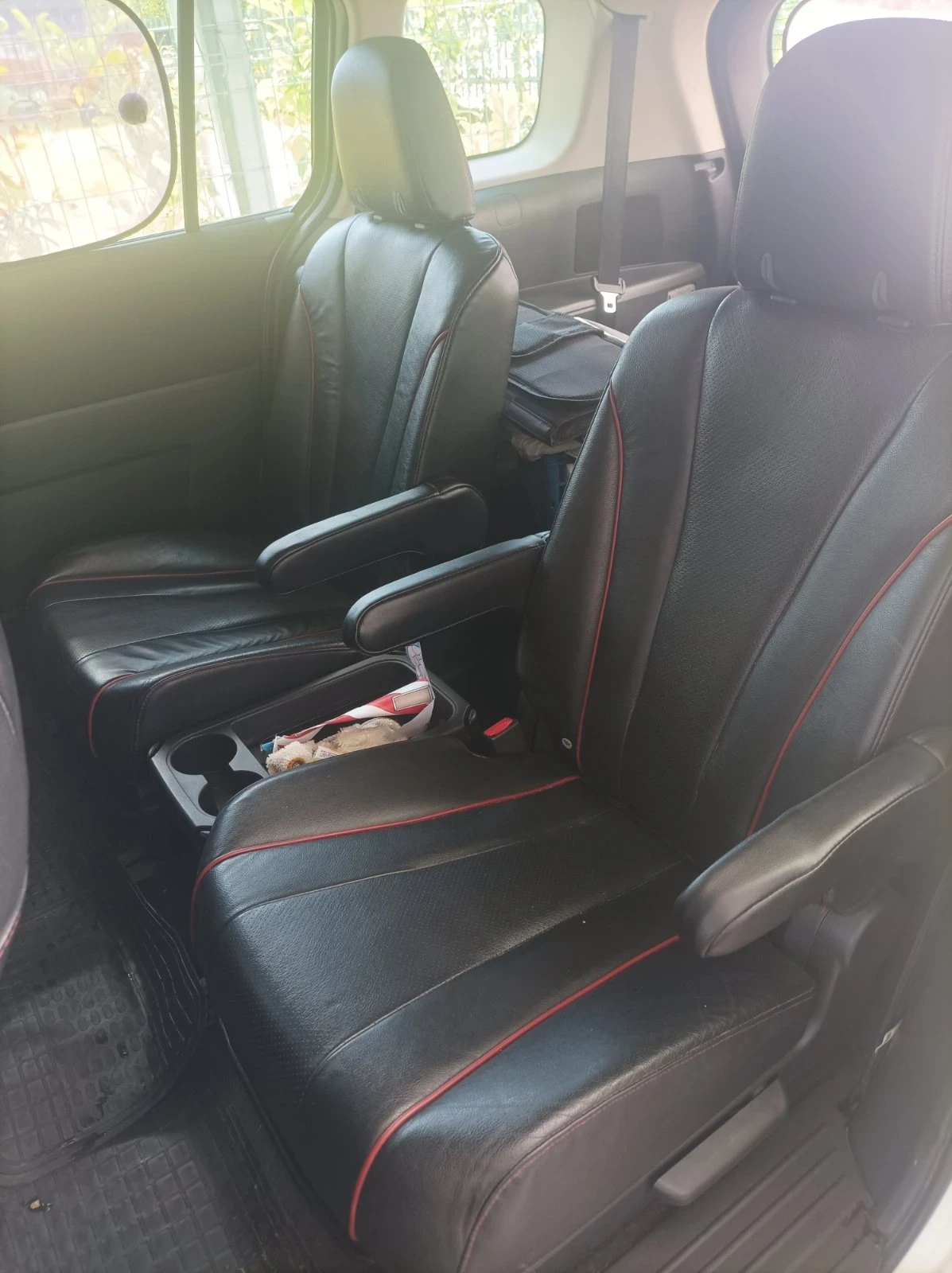 Mazda 5, снимка 6 - Автомобили и джипове - 54346943