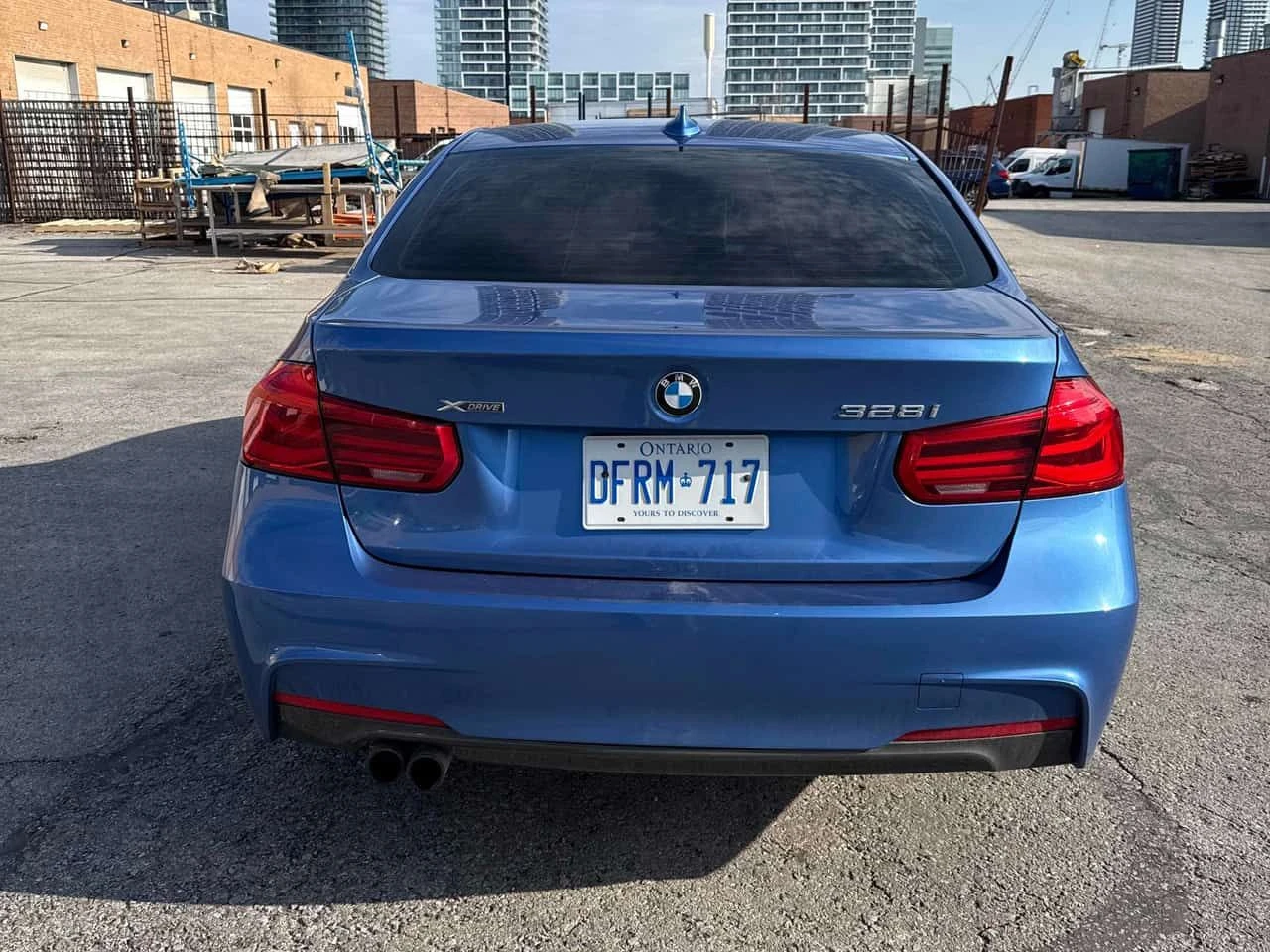 BMW 328 * 328i xDrive * CARFAX * ЦЕНА ДО БГ, снимка 4 - Автомобили и джипове - 54379374