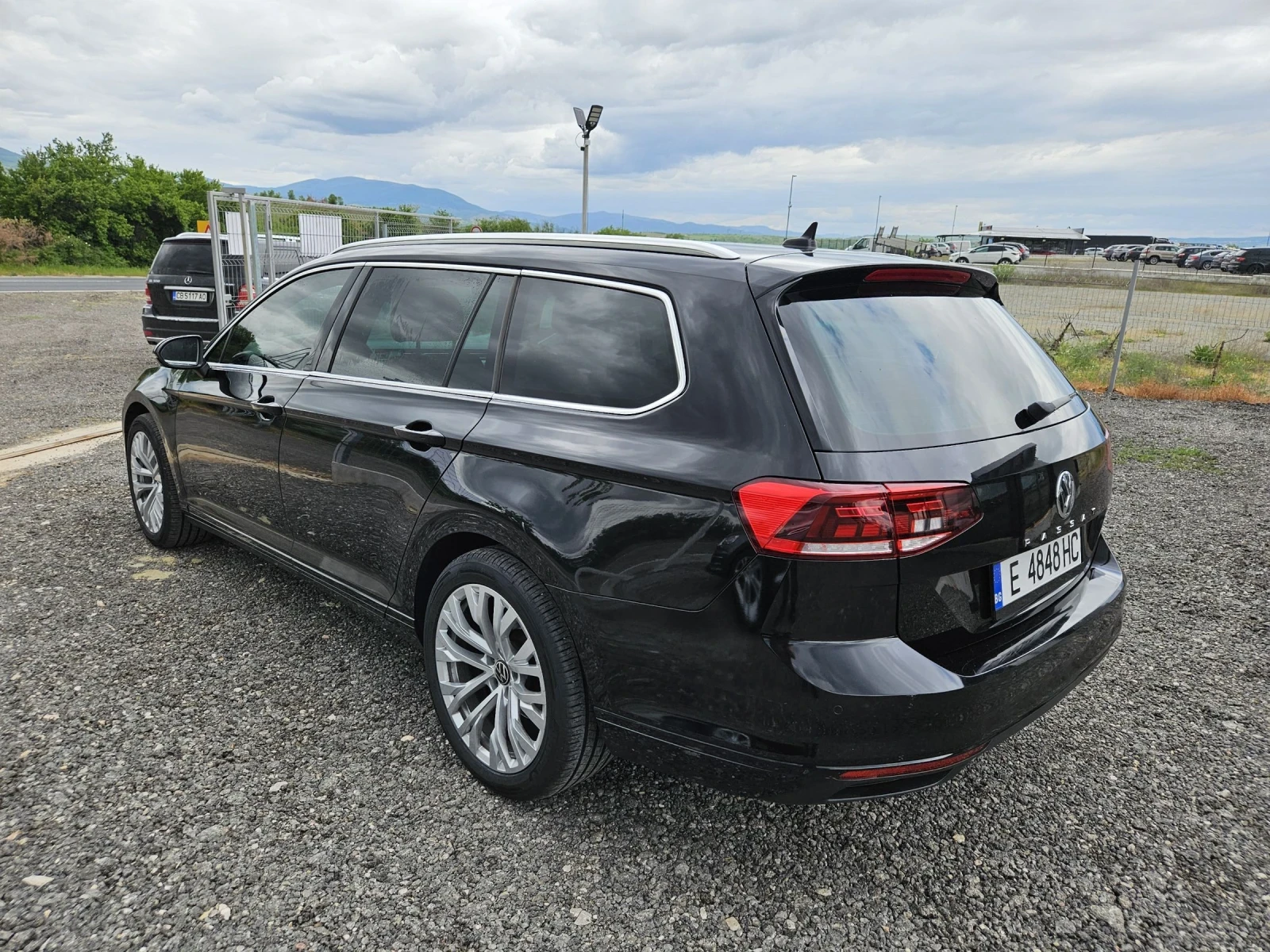 VW Passat 2.0 TDI , снимка 3 - Автомобили и джипове - 54483919