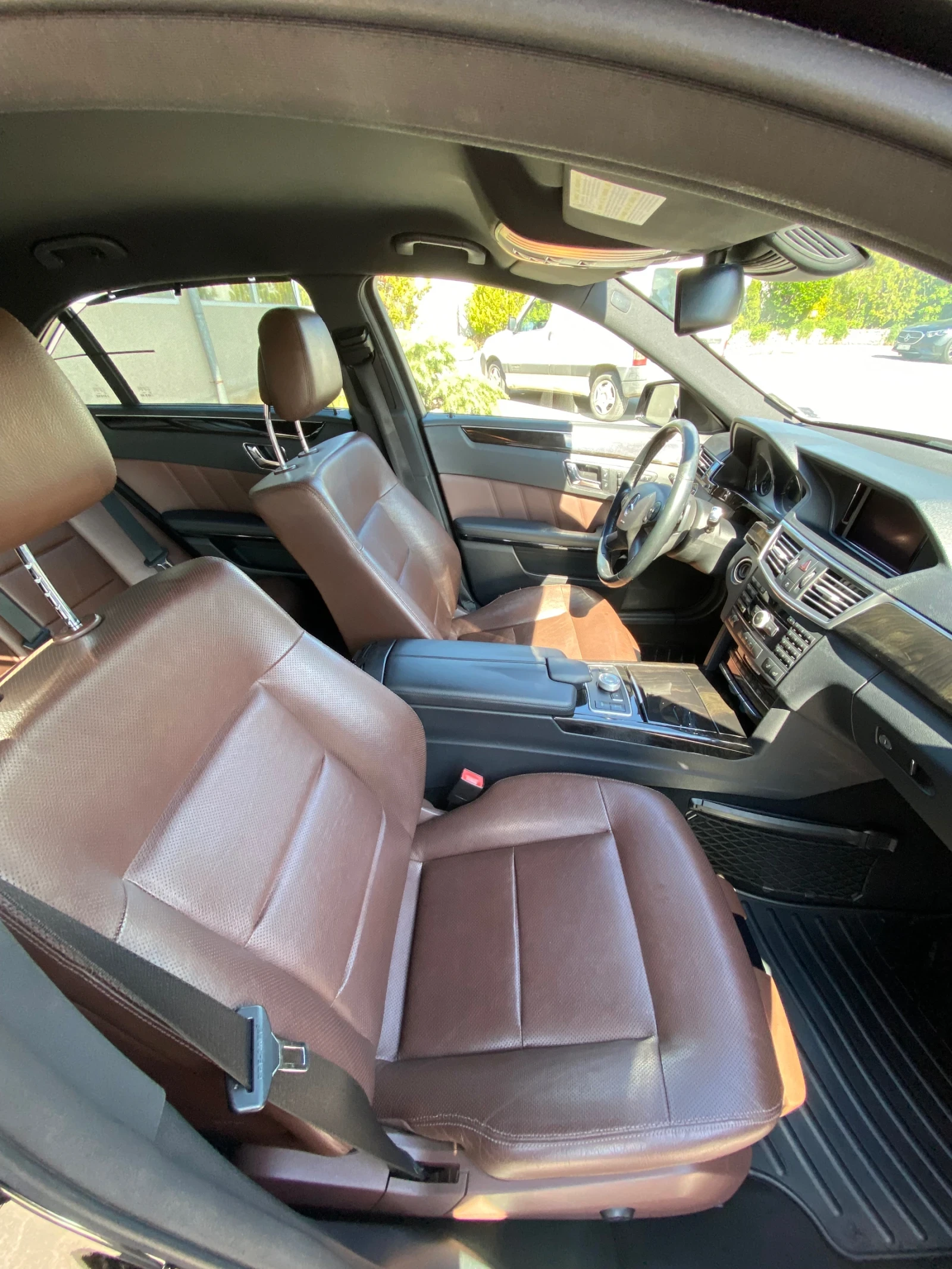 Mercedes-Benz E 350 E350 CDI BlueEFFICIENCY, снимка 6 - Автомобили и джипове - 54595649