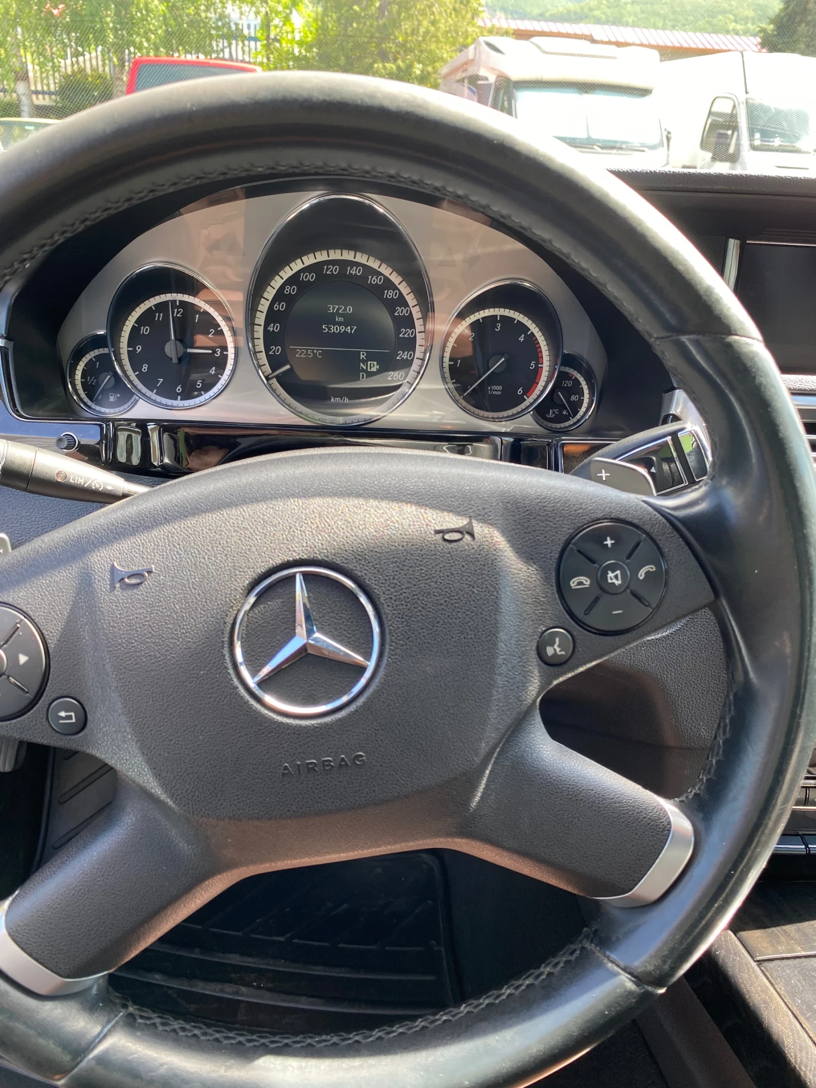 Mercedes-Benz E 350 E350 CDI BlueEFFICIENCY, снимка 12 - Автомобили и джипове - 54595649