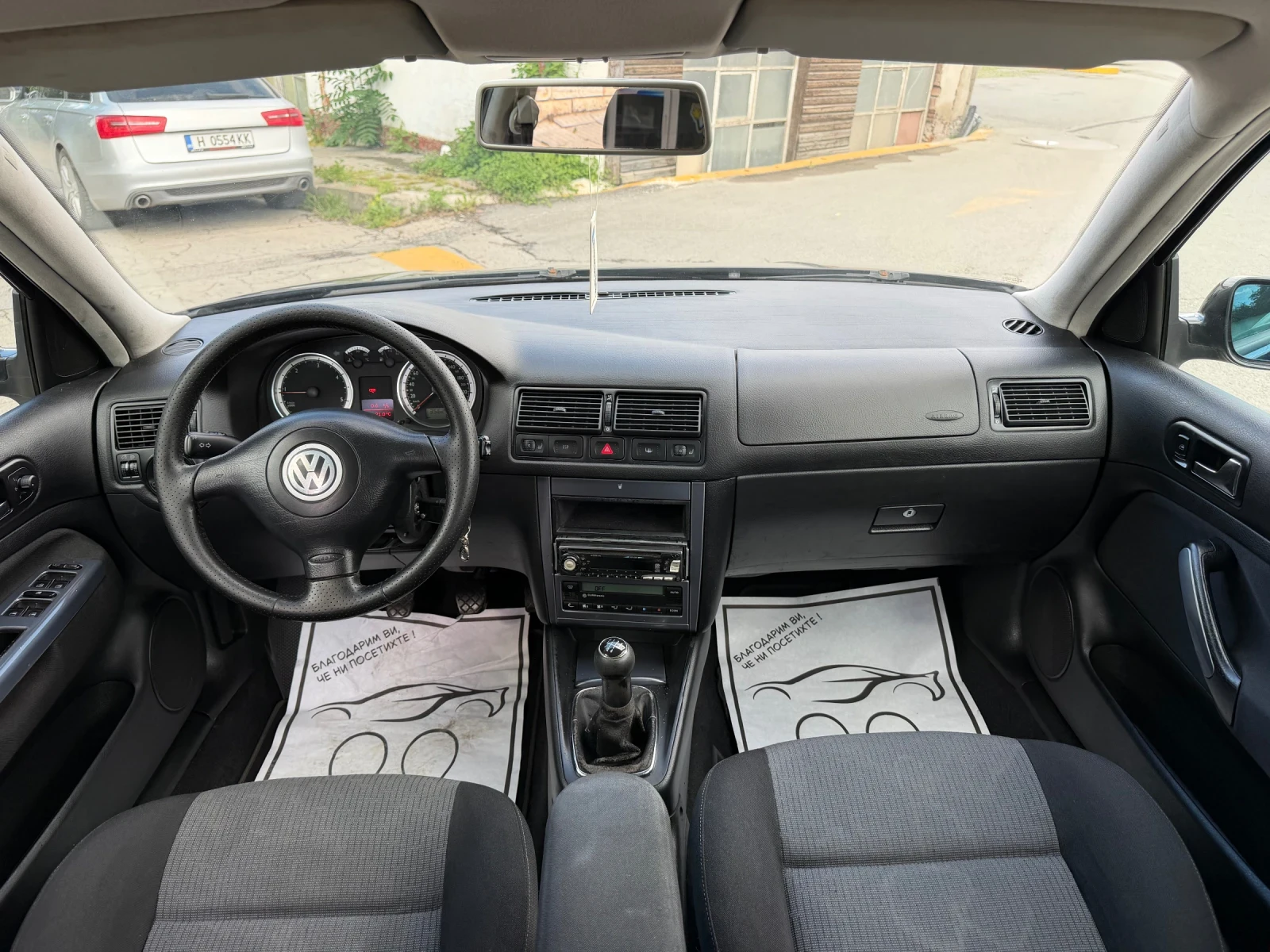 VW Golf PACIFIC/2004година/1.9TDI 101к.с., снимка 8 - Автомобили и джипове - 54813949