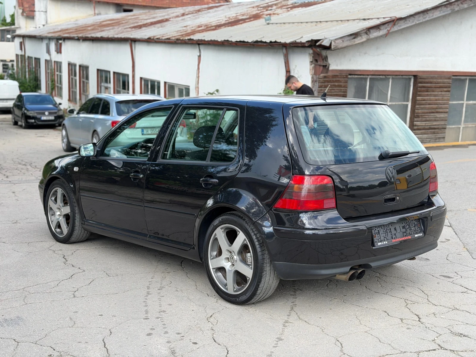 VW Golf PACIFIC/2004година/1.9TDI 101к.с., снимка 3 - Автомобили и джипове - 54813949