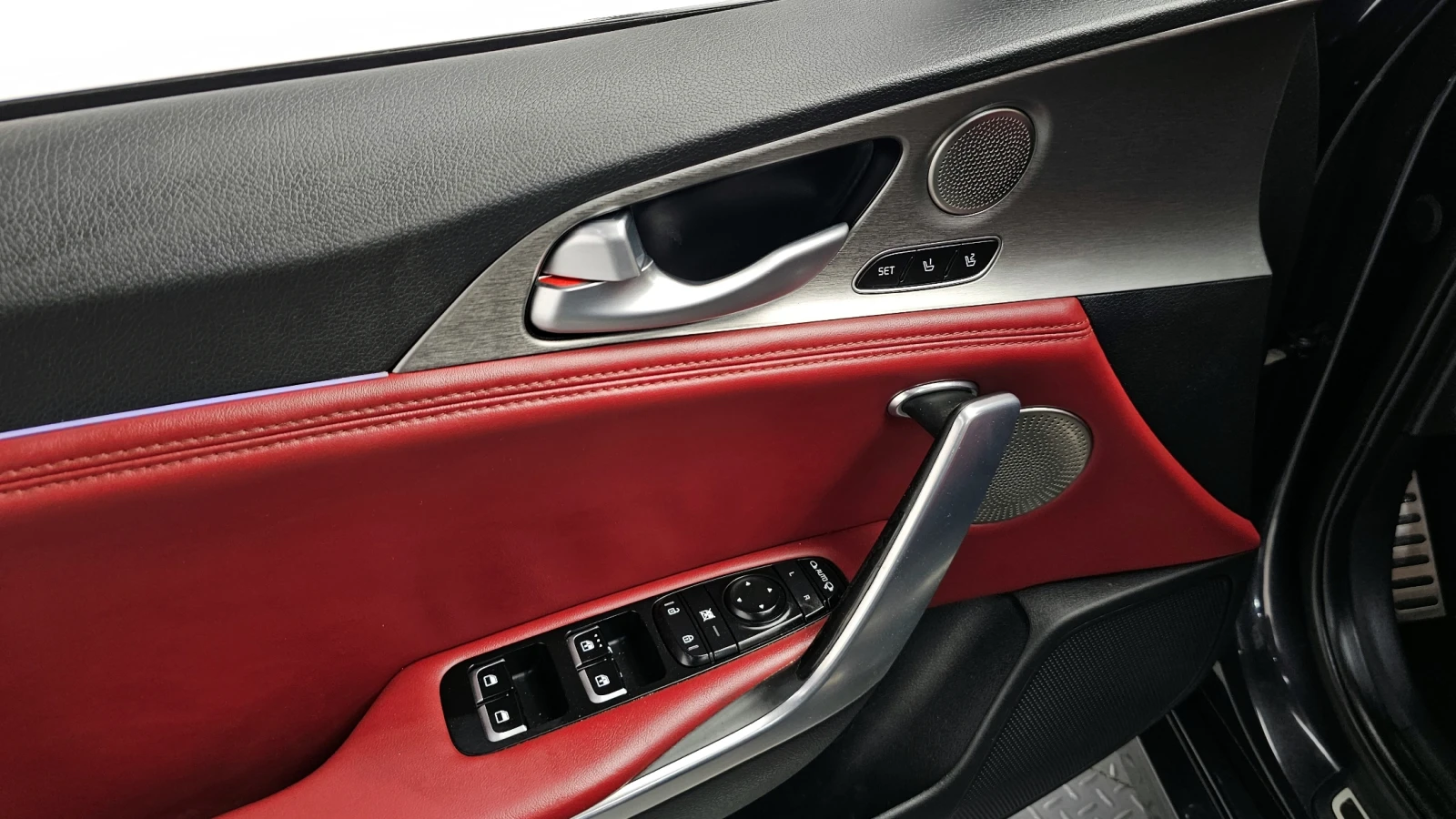 Kia Stinger TURBO GT* AWD* ОБДУХ* DIS* 360* HEAD-UP* КРАЙНА ЦЕ, снимка 15 - Автомобили и джипове - 55042452