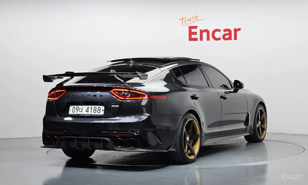 Kia Stinger TURBO GT* AWD* ОБДУХ* DIS* 360* HEAD-UP* КРАЙНА ЦЕ, снимка 3 - Автомобили и джипове - 55042452
