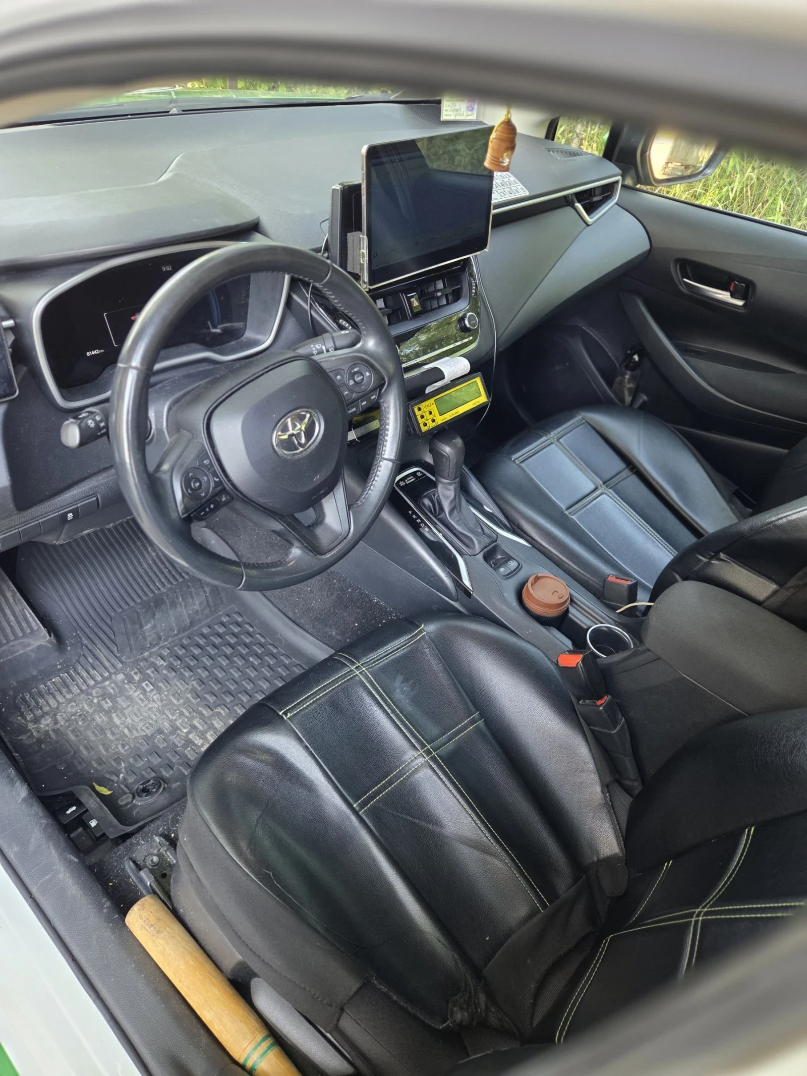 Toyota Corolla 1.8, снимка 7 - Автомобили и джипове - 55043634