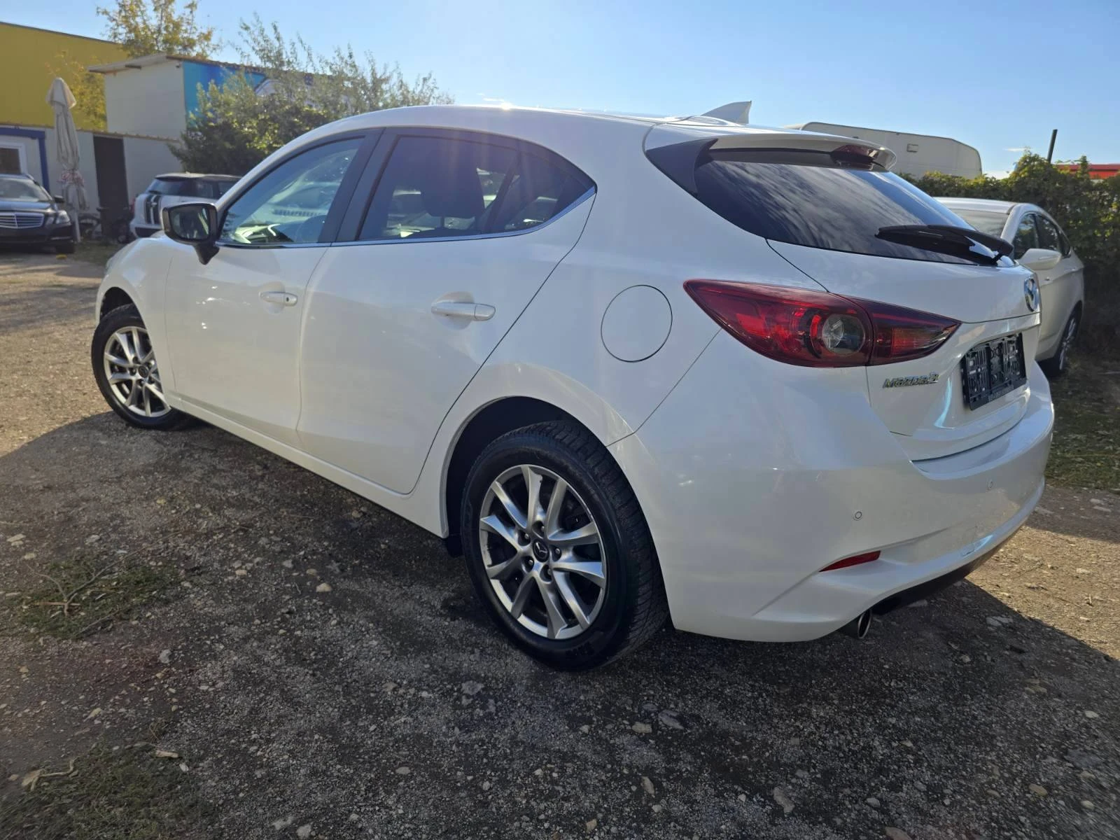Mazda 3 УНИКАТ/ФУЛ ЕКСТРИ/2.0i/SKYACTIV, снимка 7 - Автомобили и джипове - 55171457