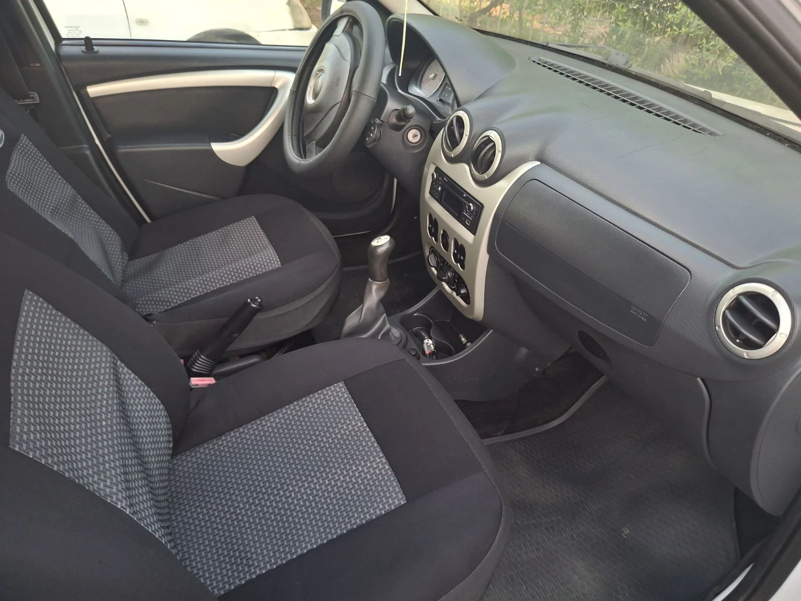 Dacia Logan | Mobile.bg � ����������� 4
