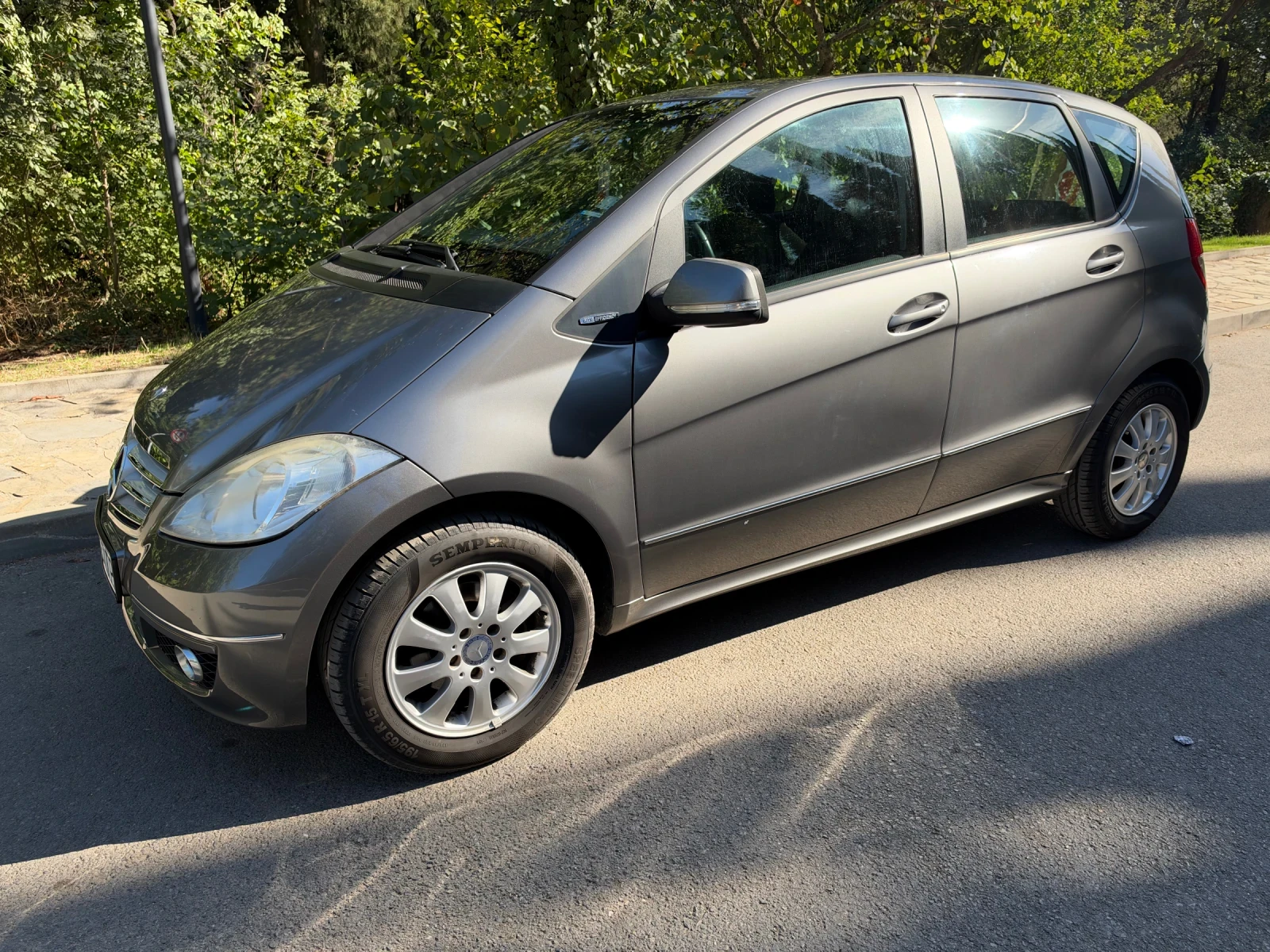 Mercedes-Benz A 160 BlueEfficiency, снимка 2 - Автомобили и джипове - 55492807