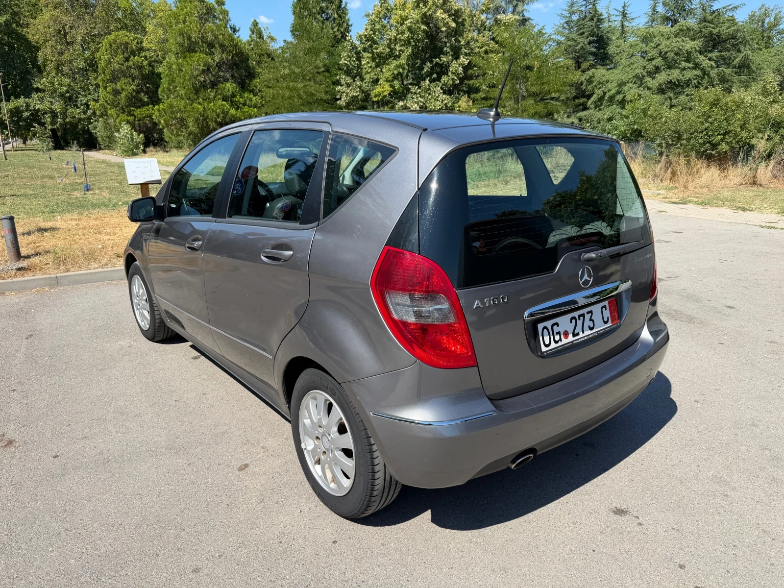 Mercedes-Benz A 160 BlueEfficiency, снимка 3 - Автомобили и джипове - 55492807