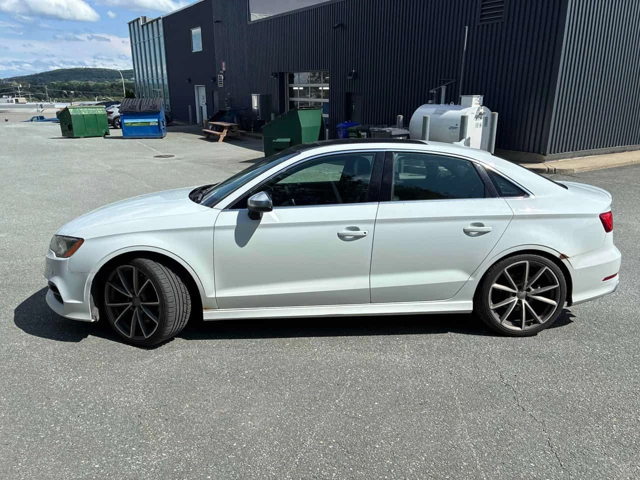Audi A3  2.0T Technik / CARFAX / АВТОКРЕДИТ , снимка 2 - Автомобили и джипове - 55670949