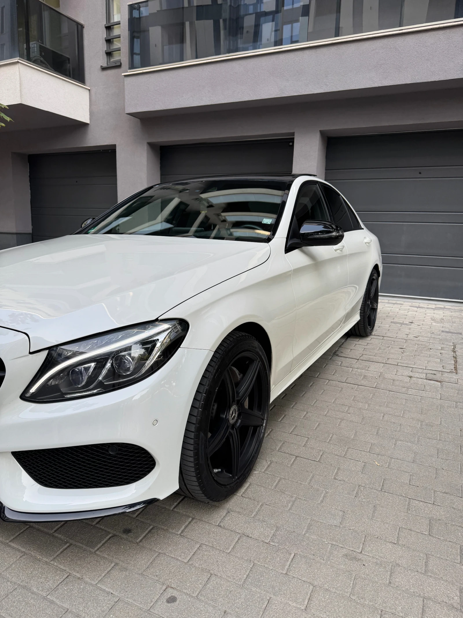Mercedes-Benz C 400, снимка 3 - Автомобили и джипове - 55867213