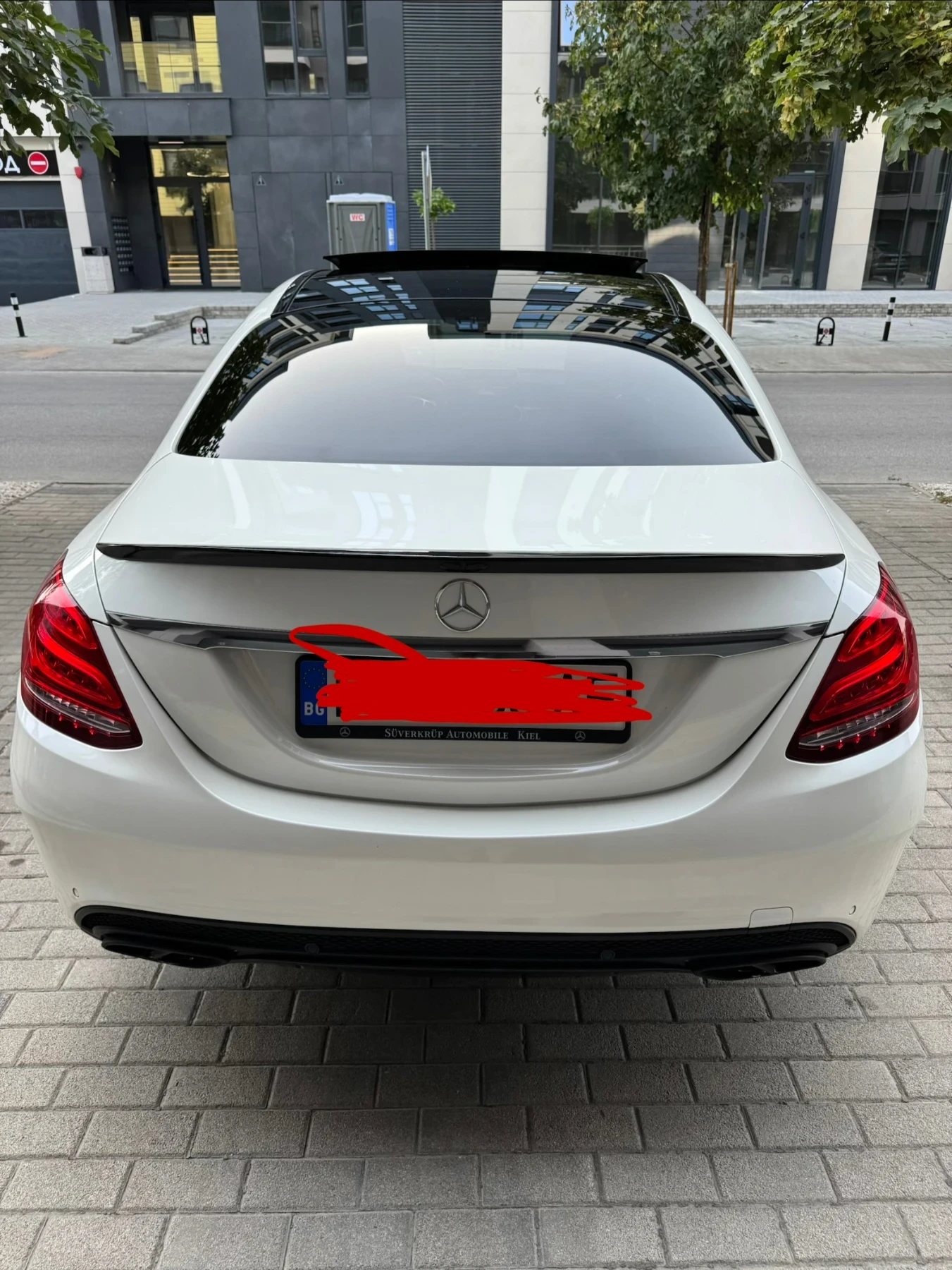Mercedes-Benz C 400, снимка 10 - Автомобили и джипове - 55867213