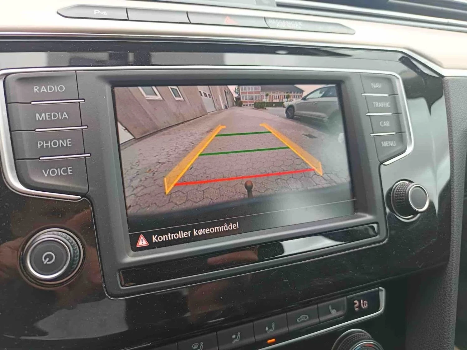 VW Passat Variant Highline, снимка 12 - Автомобили и джипове - 56384255