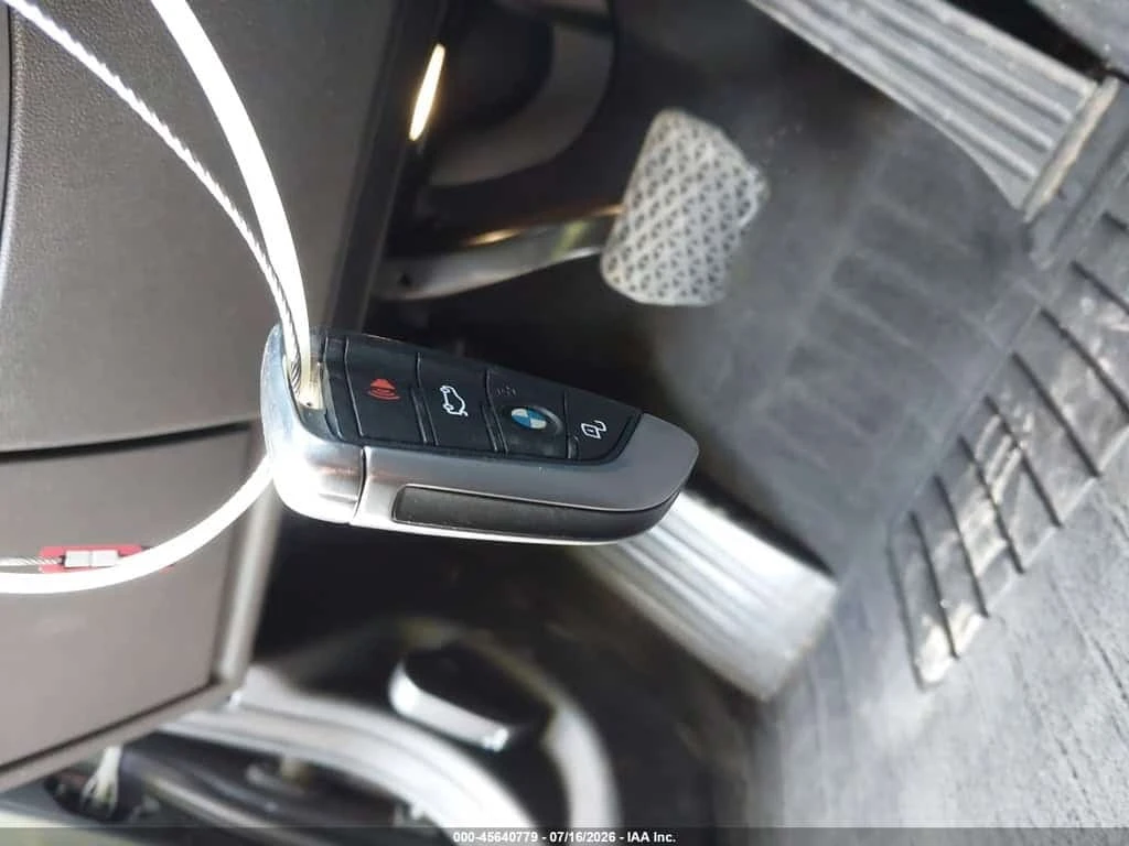 BMW 330 * XDRIVE * CARFAX * ����� �� ����������� | Mobile.bg � ����������� 11