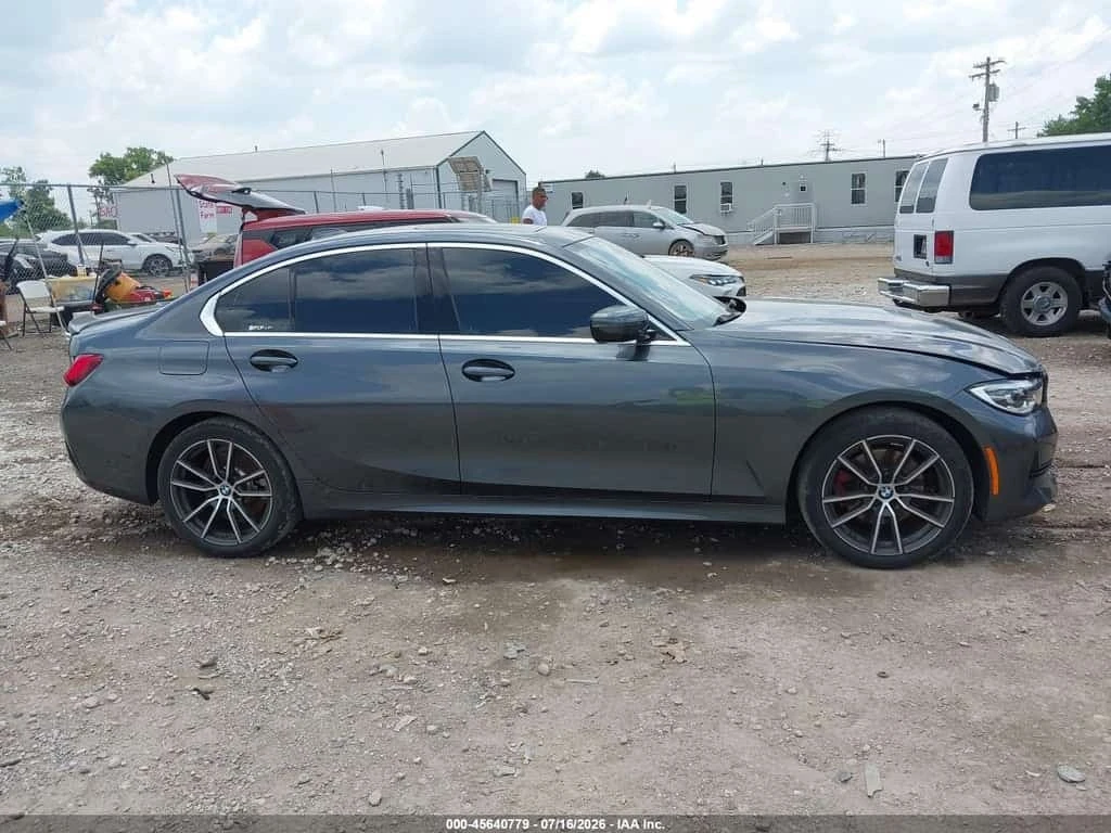 BMW 330 * XDRIVE * CARFAX * ����� �� ����������� | Mobile.bg � ����������� 14