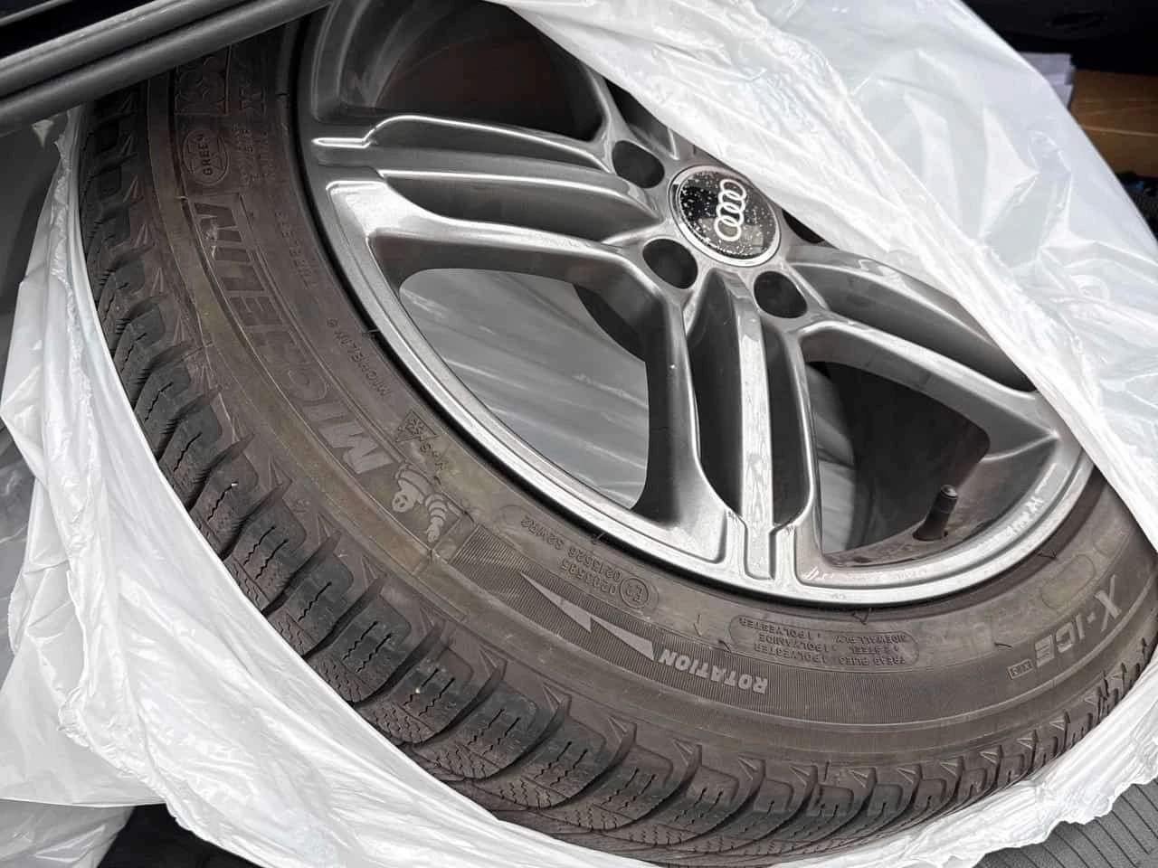 Audi S4  Technik /CARFAX/ФИНАНСИРАНЕ, снимка 11 - Автомобили и джипове - 56663224